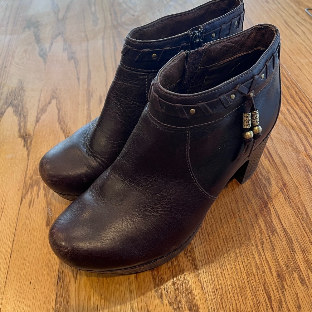 Dansko Dabey Bootie with Zipper